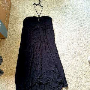 Keyhole black maxi dress